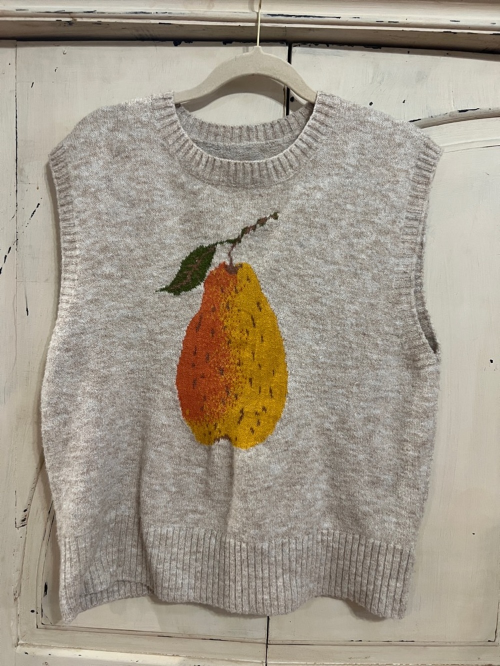 Cider Pear Sweater Vest Size Large Cozy Knit Fruit Graphic Neutral - Picture 7 of 12